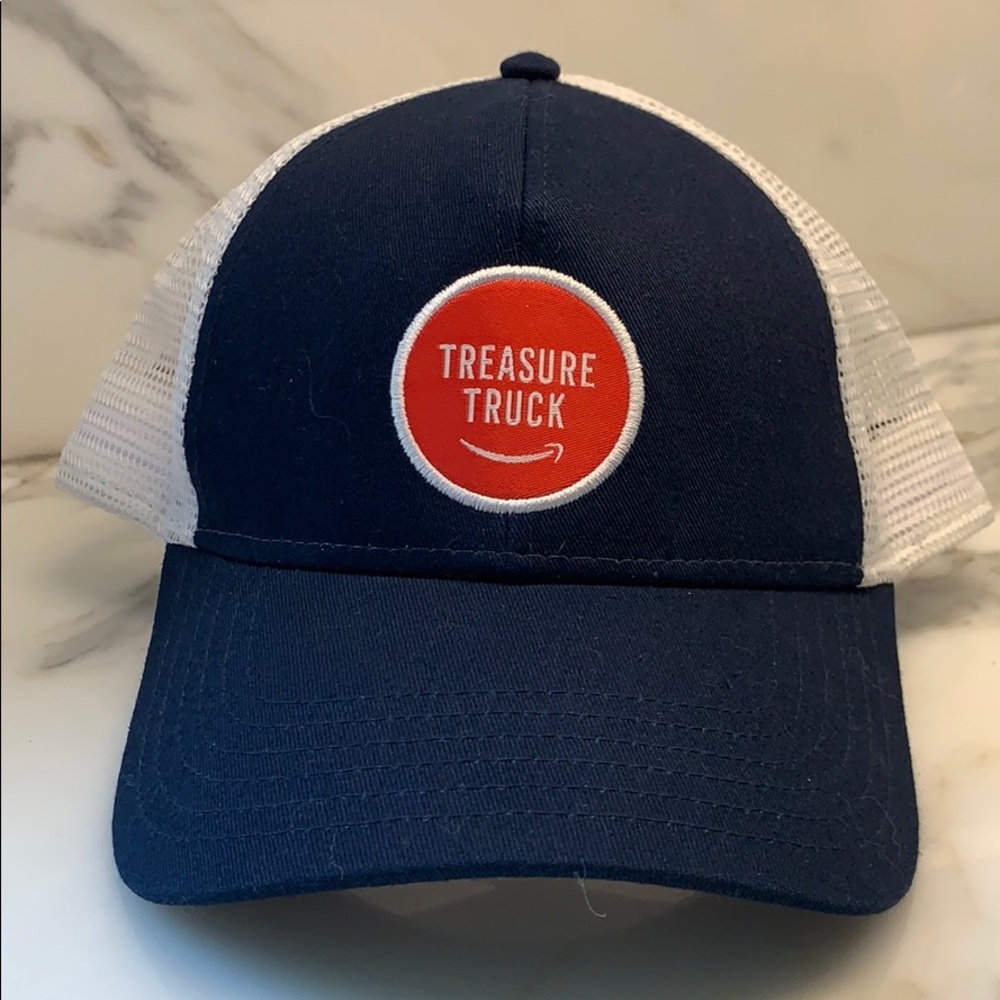 Cool trucker hat 🤟🏼🤟🏼